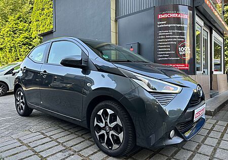 Toyota Aygo x-play connect/KAMERA/ACP/1.HAND