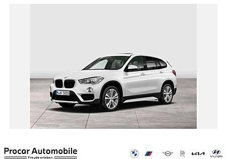 BMW X1 xDrive20i A Sport Line AHK DAB Navi Pano Kamera el