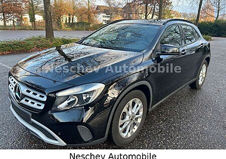 Mercedes-Benz GLA 180 BusinessP/SportSitz/Navi/PTS/Kam/Keyless