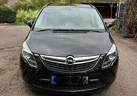 Opel Zafira Tourer 2.0 CDTI Active