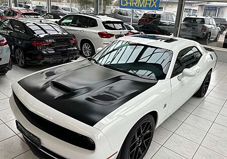 Dodge Challenger Automatik SRT 392