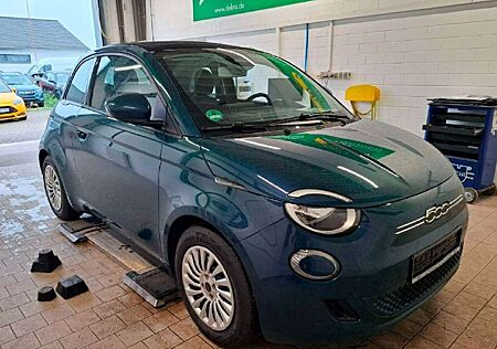 Fiat 500E Cabrio 118PS 42KWh PDC - Kamera