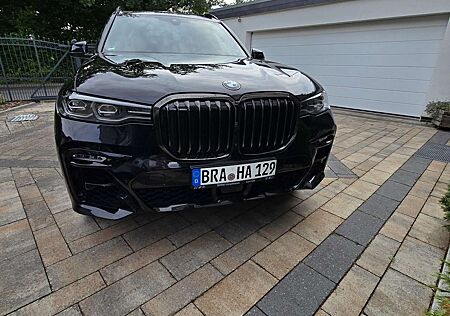 BMW X7 xDrive40d, M-Sport, SoftClose, Gestik,Ahk, E-Sitze