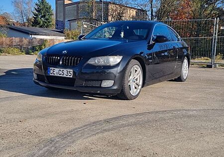 BMW 330i 330 Coupe Aut.