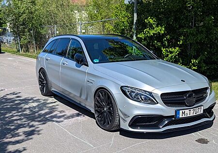 Mercedes-Benz C 63 AMG AMG+C+63+S+T+AMG+Speedshift+7G-MCT