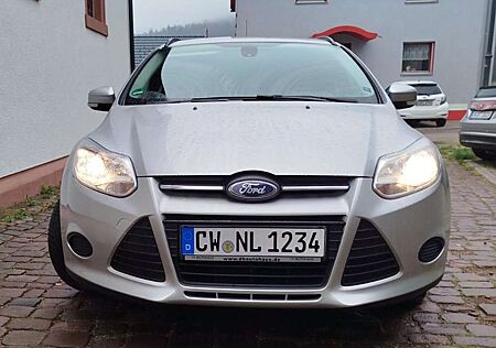 Ford Focus Turnier 1.6 TDCi DPF Start-Stopp-System SYNC
