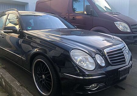 Mercedes-Benz E 320 T CDI (211.222) *Tüv Neu