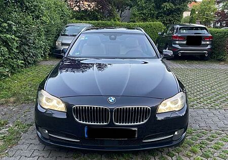 BMW 530d 530 Touring Sport-Aut.