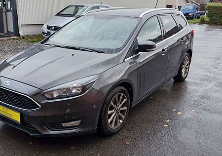 Ford Focus Turnier Cool & Connect