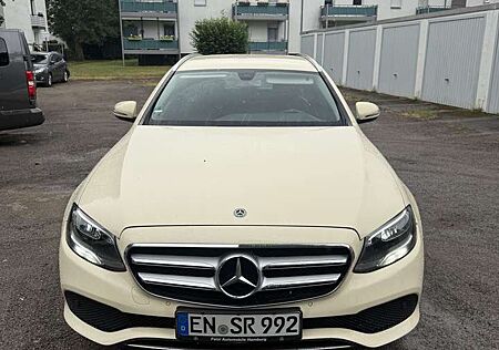Mercedes-Benz E 200 d T 9G-TRONIC Avantgarde