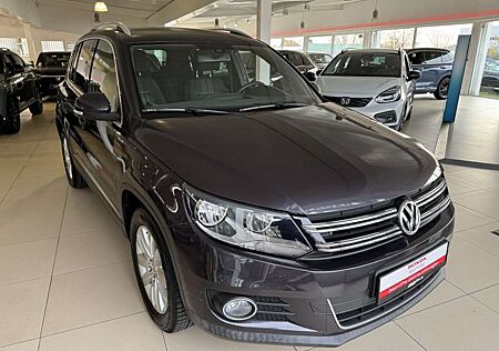 VW Tiguan Volkswagen 2.0 TDI DPF BlueMotion Technology Lounge Sport & S