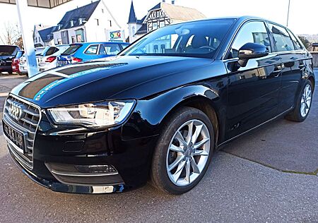 Audi A3 1.2 TFSI Sportback Ambition Sportsitze 17" ALU