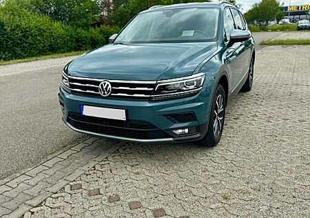 VW Tiguan Volkswagen Comfortline 4Motion Allspace