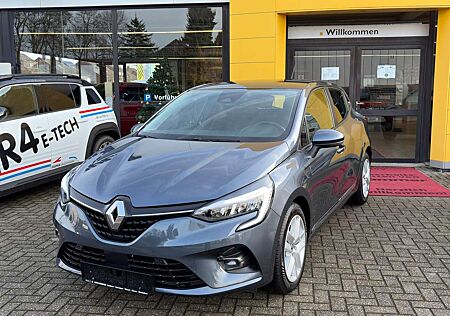 Renault Clio KAMERA SITZHZ EASYLINK LED
