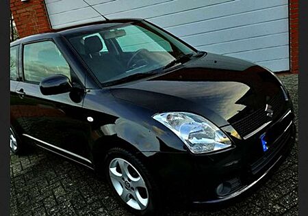 Suzuki Swift 1.5