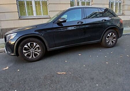 Mercedes-Benz GLC 220 d 4Matic 9G-TRONIC