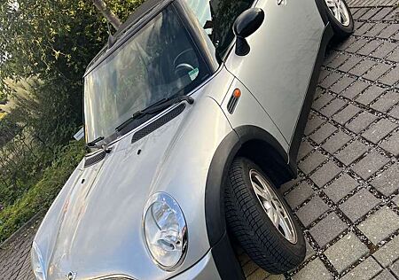 Mini Cooper D Cabrio Cooper C Cabrio