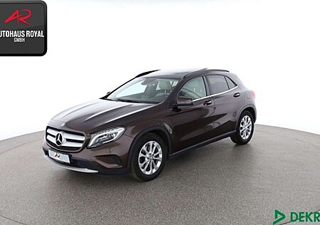Mercedes-Benz GLA 250 STYLE COMAND,HARMAN/K,KAMERA,SCHECKHEFT