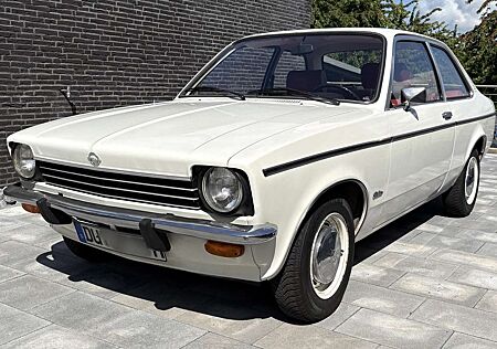 Opel Kadett 1200S Berlina
