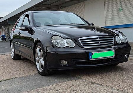 Mercedes-Benz 200