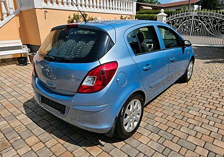 Opel Corsa 1.2 16VInnovation