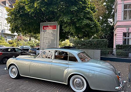 Bentley Flying Spur Continental - James Young Alubody