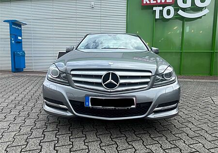 Mercedes-Benz C 180 BlueEFFICIENCY 7G-TRONIC Avantgarde