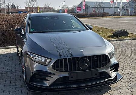 Mercedes-Benz A 180 7G-DCT AMG Line