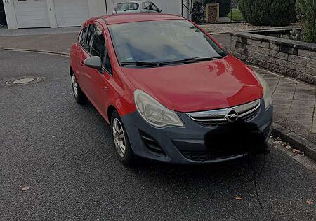 Opel Corsa Edition 4 x neu bereift und neue Batterie