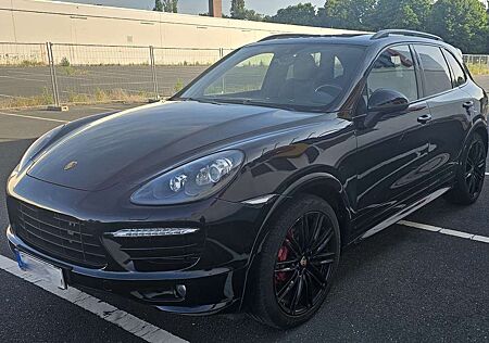Porsche Cayenne GTS Tiptronic S