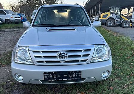 Suzuki Grand Vitara Diesel 5-Türer XL-7 Sitze 2.0**HU/AU 07.2027**