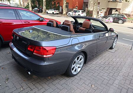 BMW 335 i Cabrio Unfallfrei Wenig Km Leder Navi Xen