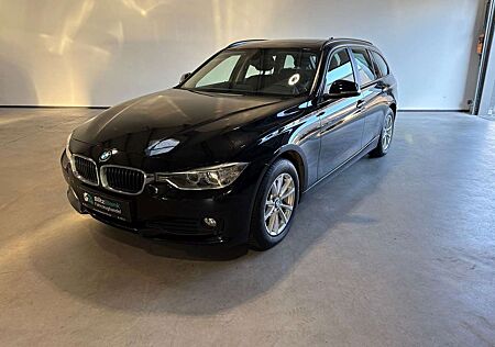BMW 320 d PANO AHK XENON PDC NAVI