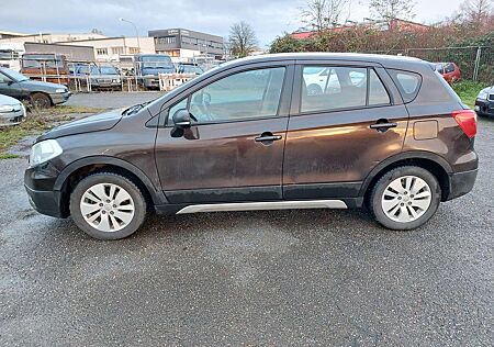 Suzuki SX4 S-Cross 1.6 DDiS 4x4 Comfort