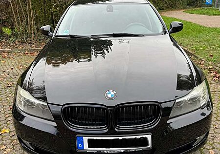 BMW 318i 318 +Edition+Sport