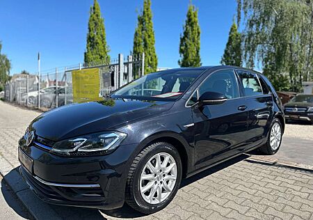 VW Golf Volkswagen Comfortline BlueMotion,6.GANG,33.TKM,LED,ACC,SHZ !