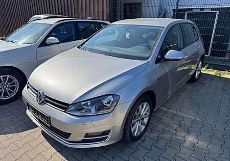 VW Golf Volkswagen VII Lim. Lounge BMT KLIMA NAVI STANDHEIZUNG