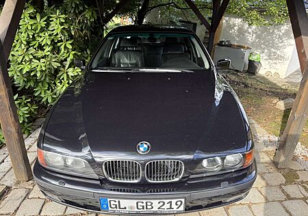 BMW 540i 540