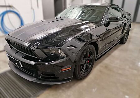 Ford Mustang V6, 3,7 Liter, US Car