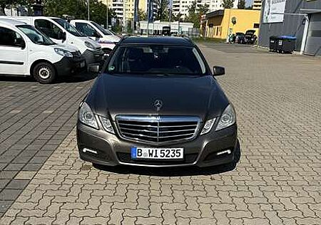 Mercedes-Benz E 250 T CDI DPF BlueEFFICIENCY Automatik Avantgarde