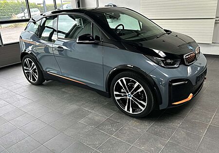 BMW i3 s
