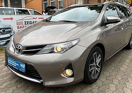 Toyota Auris Touring Sports Edition 1.6/ TÜV/ Alu./ AHK.