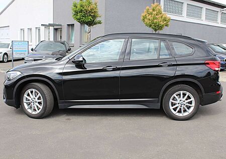 BMW X1 xDrive 20d Advantage +LED+Panoramad.+Sportsitz+AHK