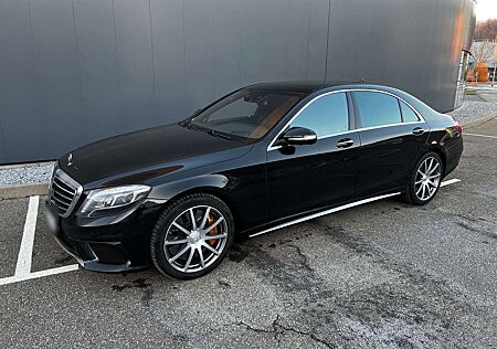 Mercedes-Benz S 63 AMG 4Matic Vollaustattung