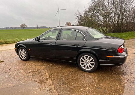 Jaguar S-Type 3.0 V6 Executive