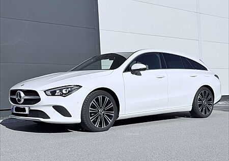 Mercedes-Benz CLA 200 d Shooting Brake AHK LED MBUX Kamera LED