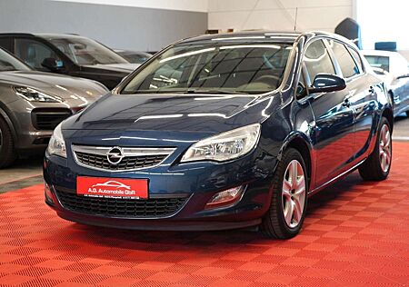 Opel Astra J 1.4 Turbo Lim 1.Hand*LED*Dashcam*Kenwood