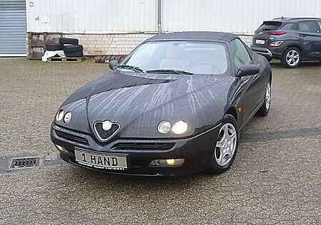 Alfa Romeo Spider 2.0 Twin Spark L 1.Hand Scheckheft gepflegt top Zu