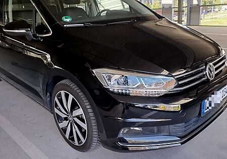 VW Touran Volkswagen 1.4 TSI (BlueMotion Technology) Highline