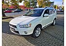 Mitsubishi Outlander 4WD-SHZ/KAMERA/BLUETOOTH/TEMPO